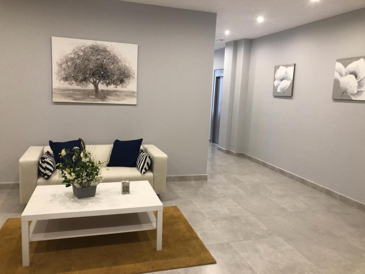 Hostal La Taurina Santa Olalla  外观 照片
